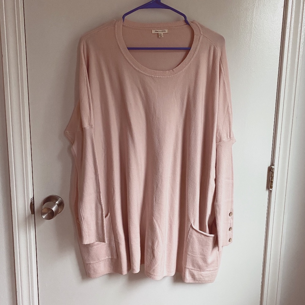 Soft and cozy pink sweater! (NWT)